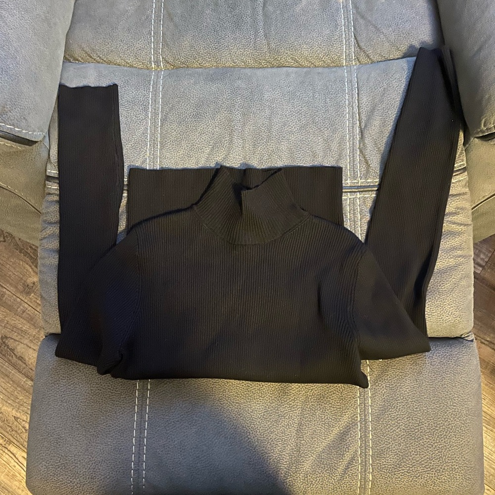 DKNY Black Long Sleeve Turtleneck Top